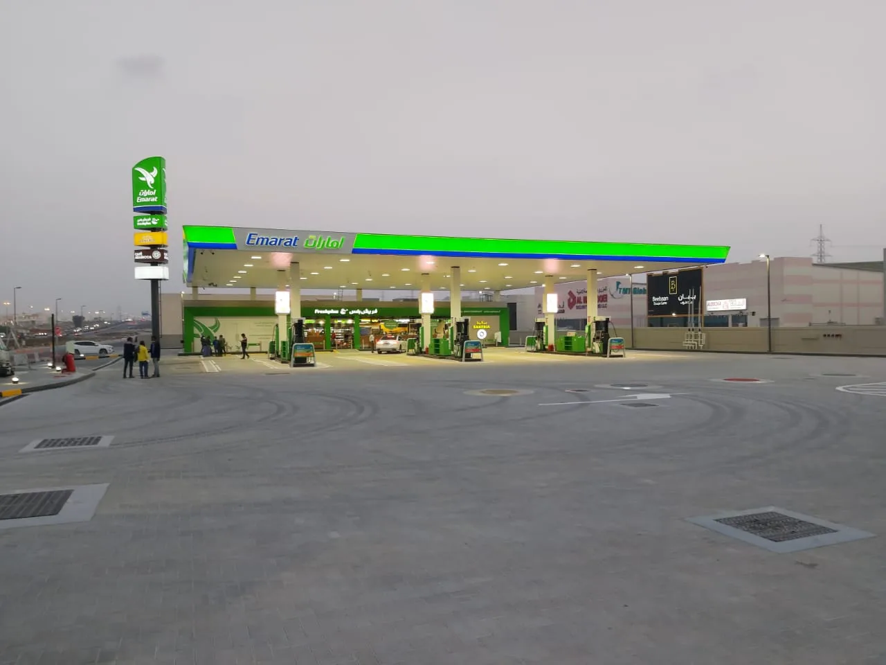 2 Filling Stations in Terminal Land & Big Heart Foundation - image 3