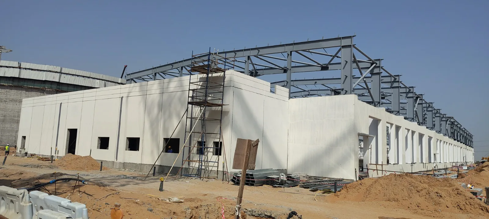 3 x 20 MIG RCC Water Tanks & Pumping Station at Zubair - image 9