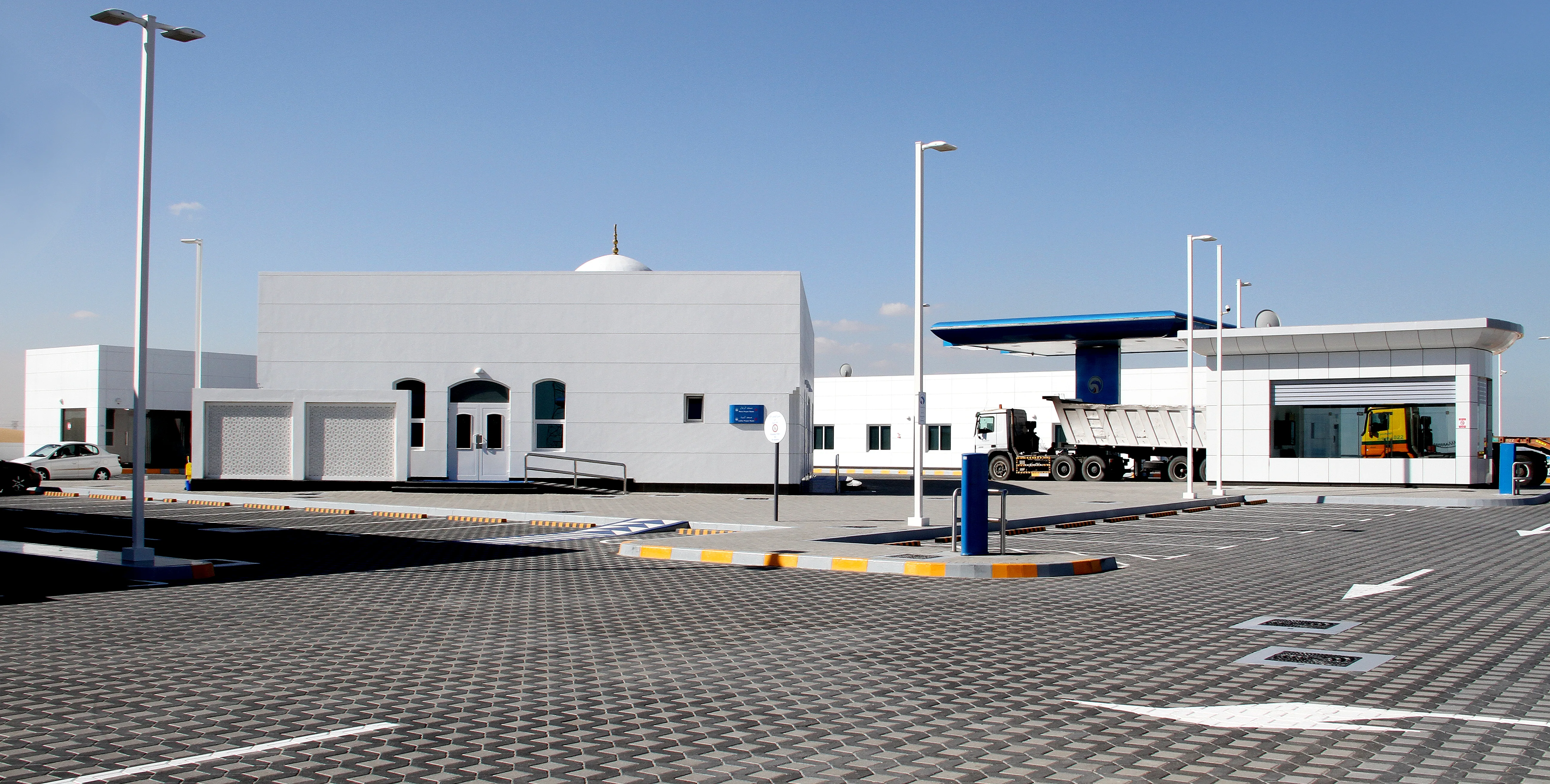 Filling Station in Kashafa - image 2