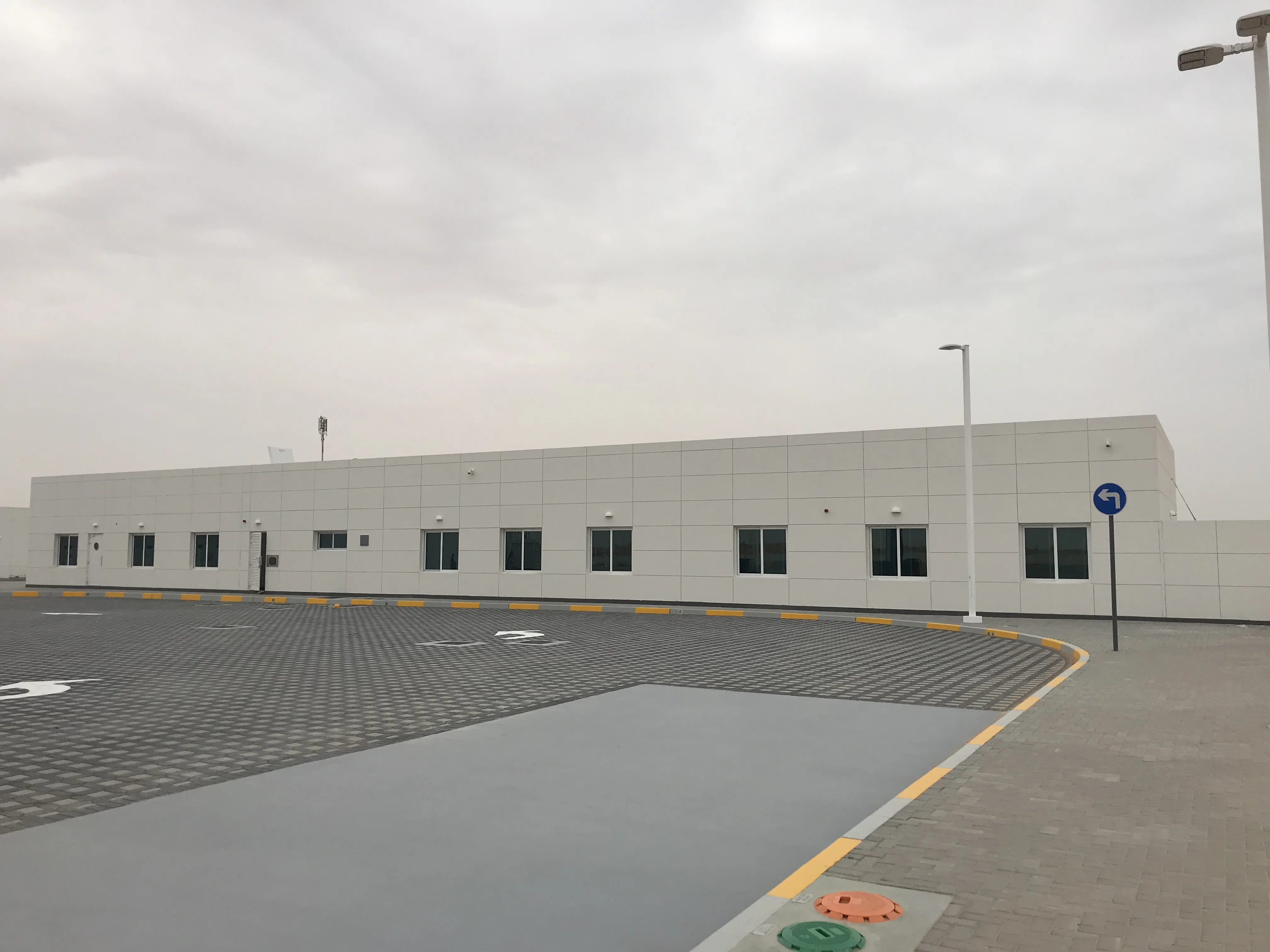 Service Station in Al Surrah - image 2