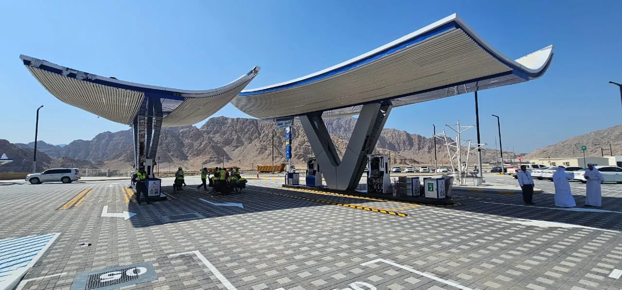 Traditional Service Station (435) - Jabal Jais