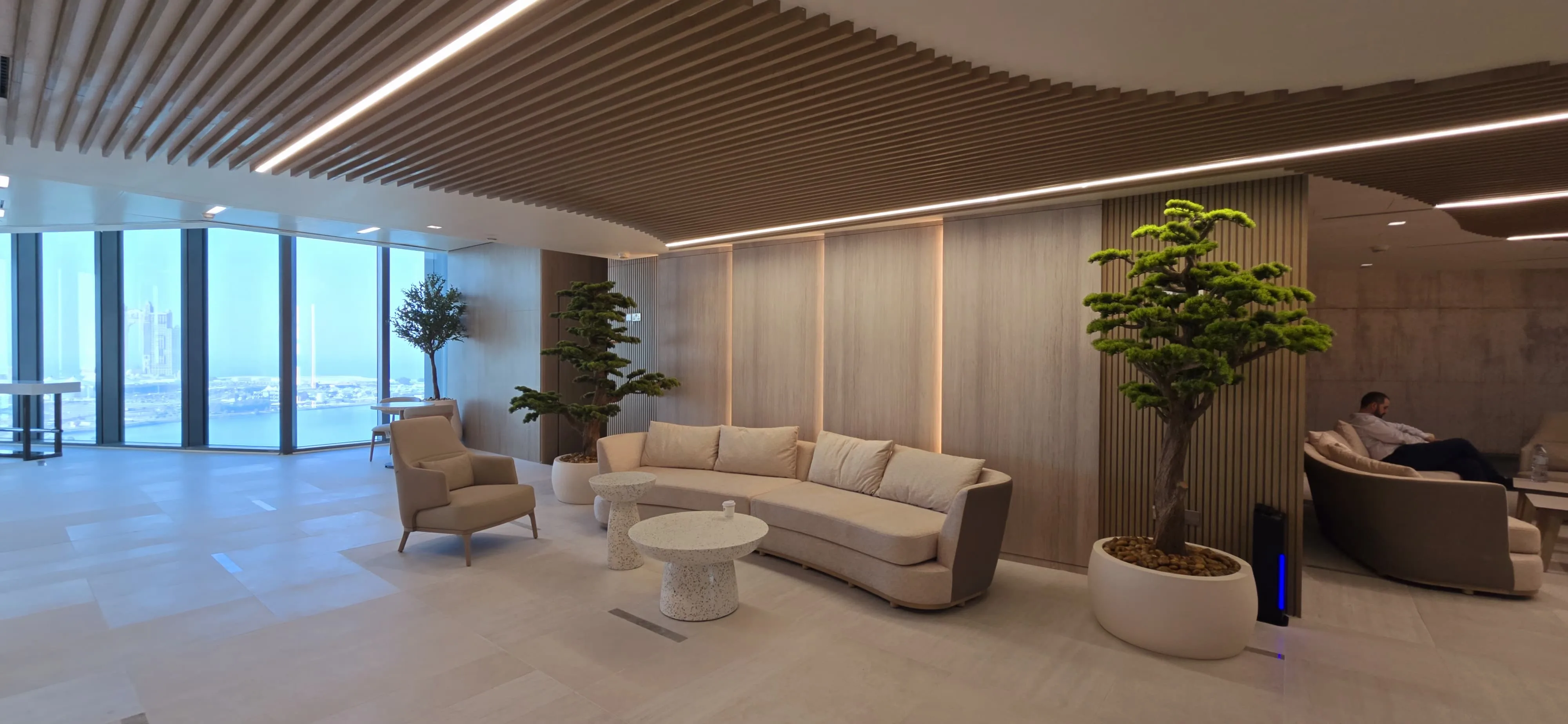 New Headquarters in Corniche - image 3